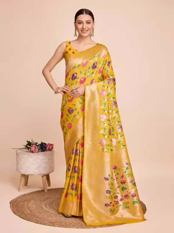 flower saree